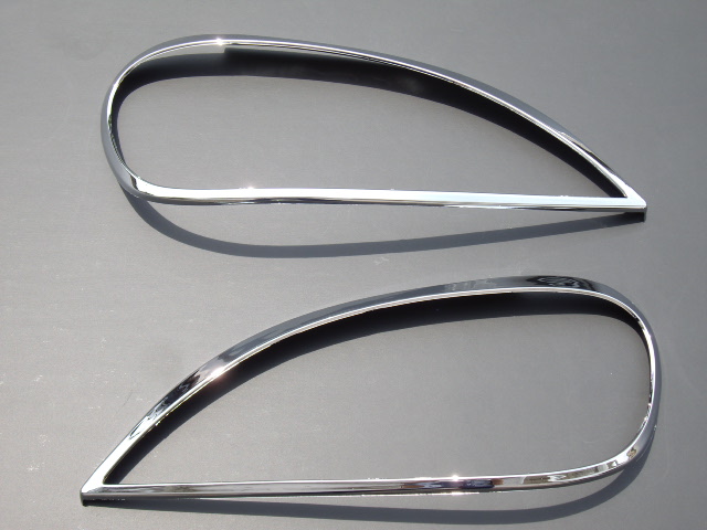 【 在庫処分 】 BENZ ベンツW163/ML320ML430ML500ML55AMG　クロームメッキヘッドライトリング