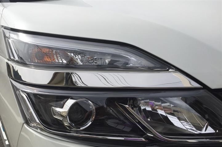 日産 セレナ C27 (e-POWER 含む) クローム メッキ ヘッド ライト ガーニッシュ アイライン | カーパーツならBREED